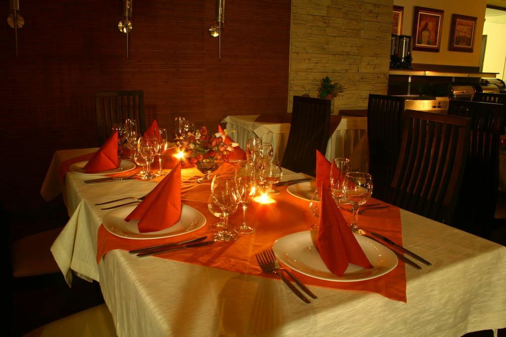 Картинка Julia 3*