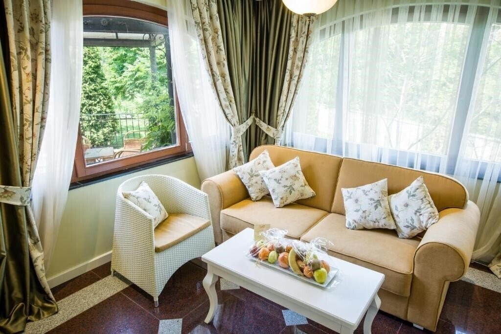 Фотографія Helena Vip Villas 5*