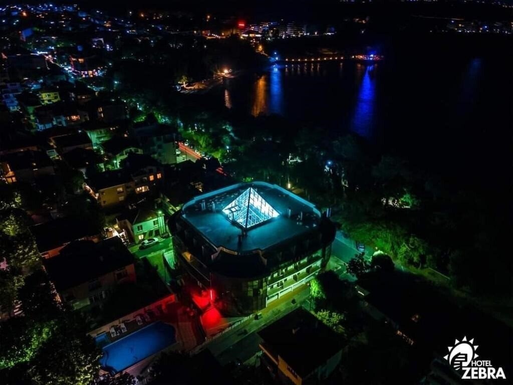 Obraz The Lodge (ex. Zebra) 3*