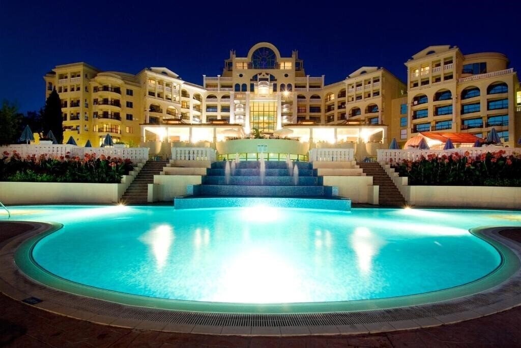 Готель Duni Marina Royal Palace Hotel 5*