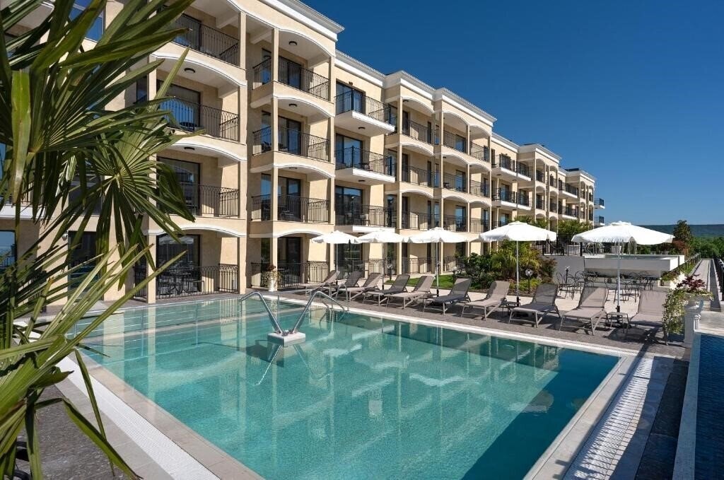 Hotel Casa dell’Eleganza Event Hall & Hotel 4*
