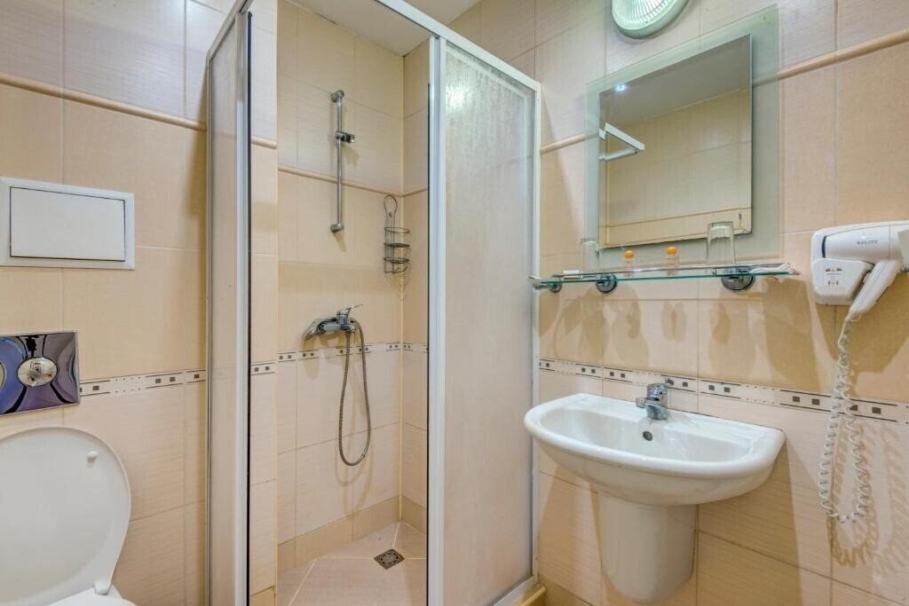 Zdjęcie Capri 3*