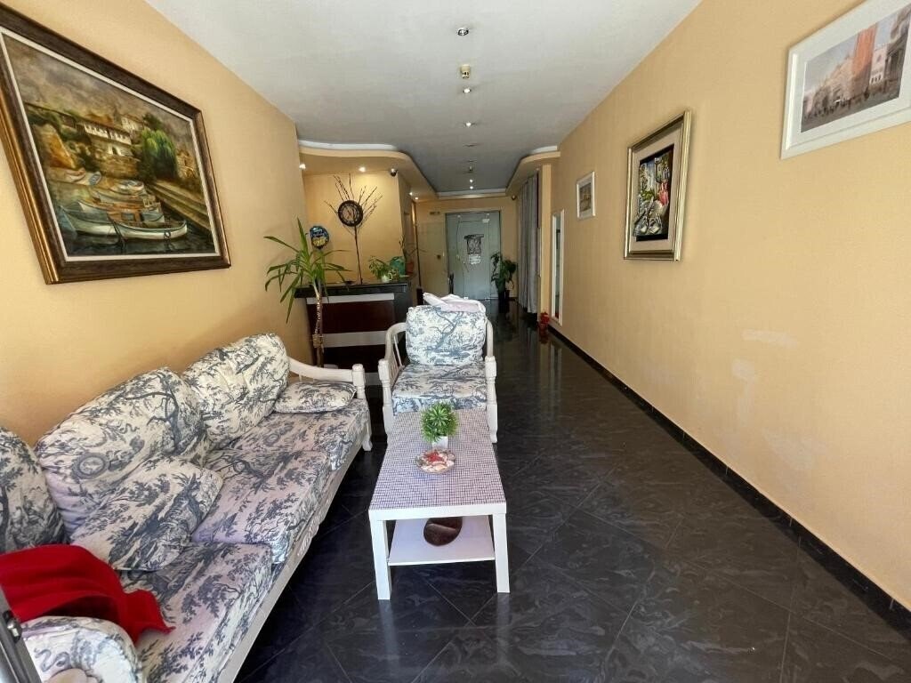 Zdjęcia Aleksandrov Plaza 3*