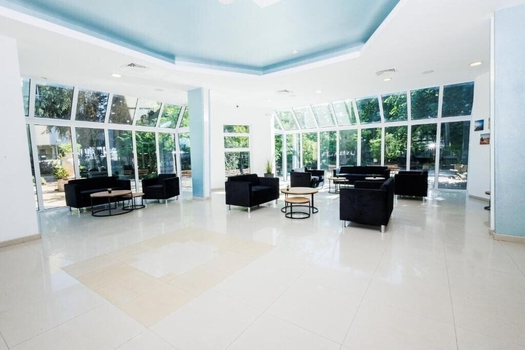 Zdjęcia Arsenal Hotel 2*