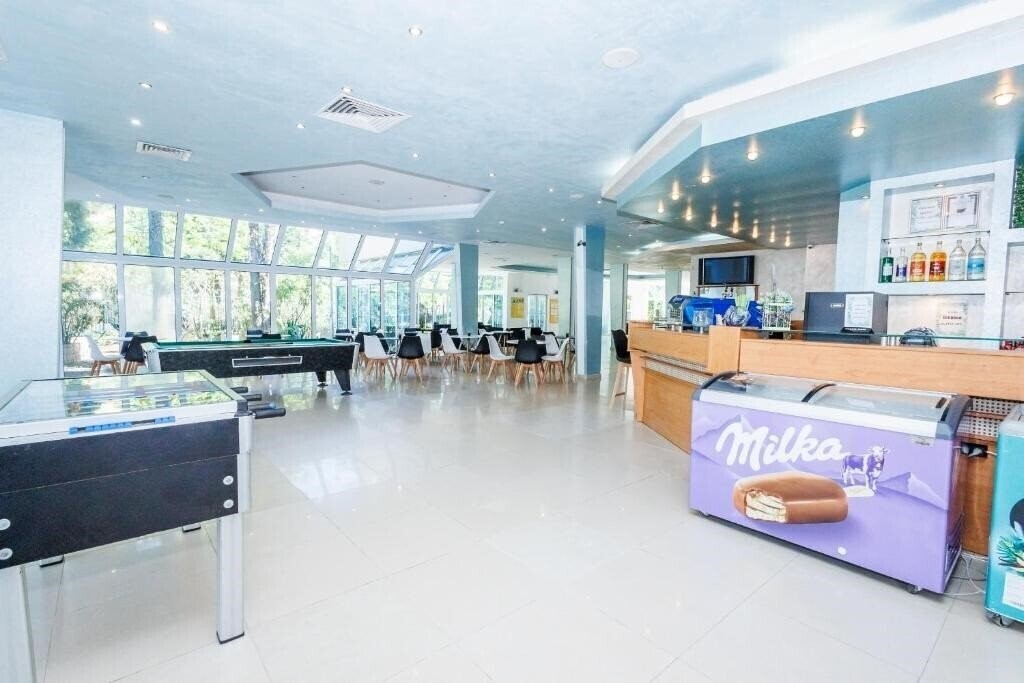 Zdjęcie Arsenal Hotel 2*