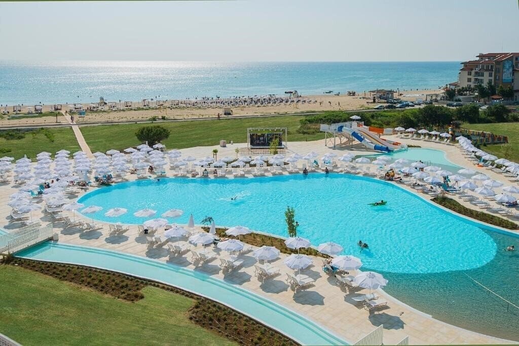 Отель Sunrise Blue Magic Resort 4*