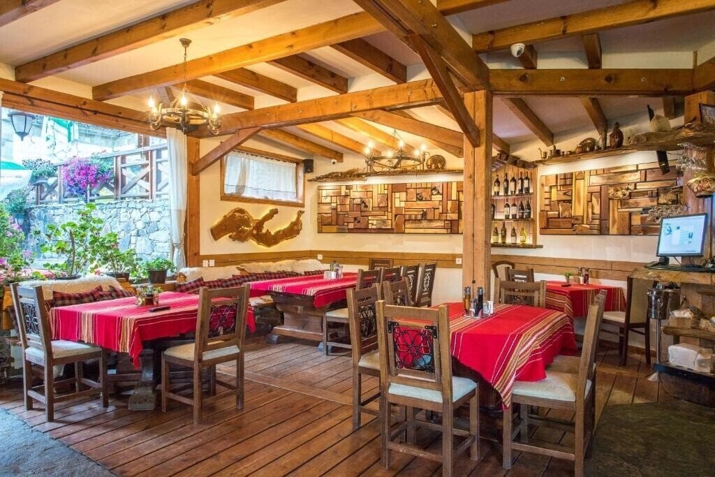 Zdjęcie Hotel Kamelia (ex. Kamelia Pamporovo, Kamelia Complex) 4*