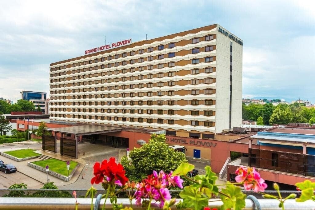 Готель Grand Hotel Plovdiv (ex. Novotel Hotel Plovdiv) 4*