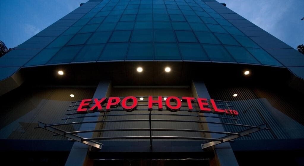 Hotel Expo Hotel 3*