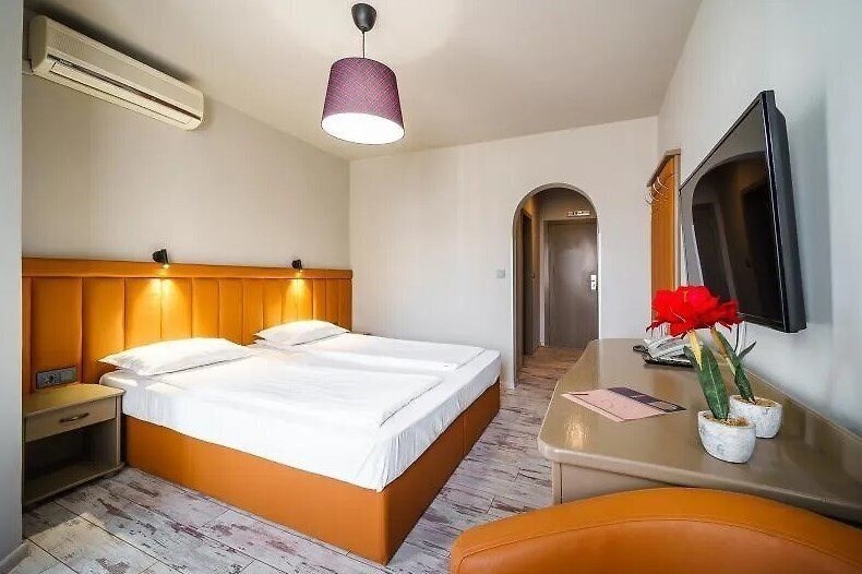 Zdjęcie Boulevard 7 Hotel 4*