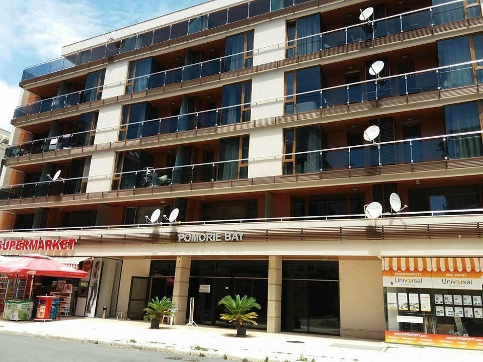 Готель Pomorie Bay 3*