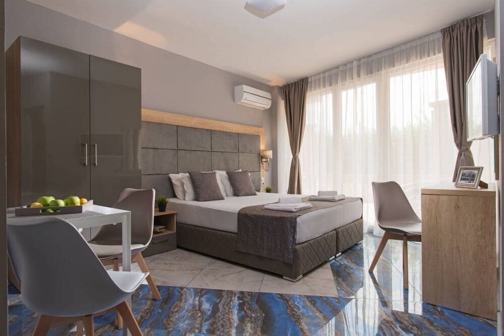 Фото Marina Beach Pomorie (ex. Apart Hotel Marina Beach, Arizona Del Mar) 3*