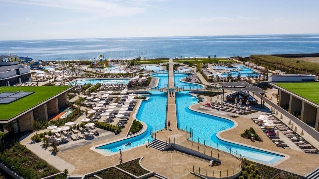 Готель Wave Resort 4*