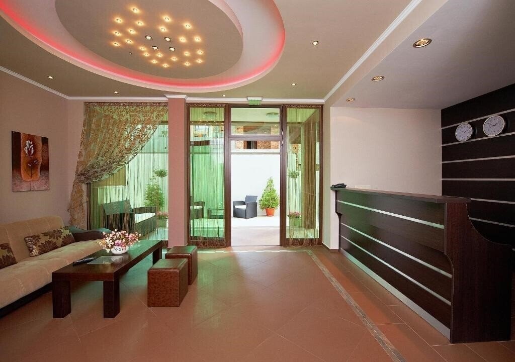 Zdjęcie Central Plaza 3*