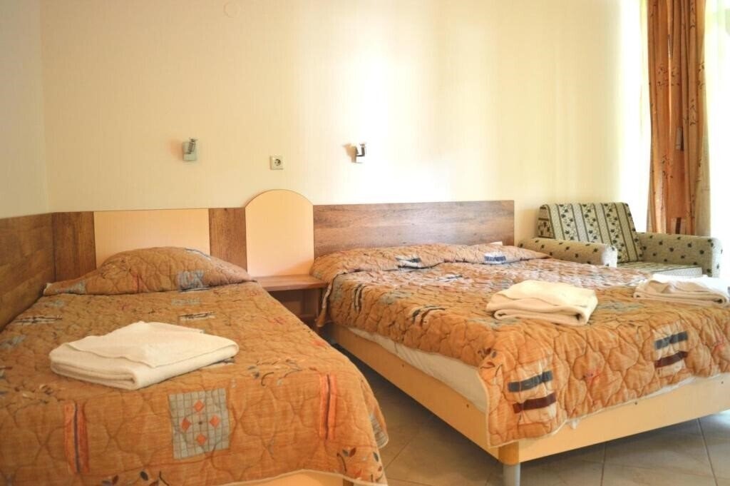 Фото Primorsko Club Ropotamo (ex. Villas Ropotamo, Maisonnette Ropotamo, Mezonet Ropotamo) 3*