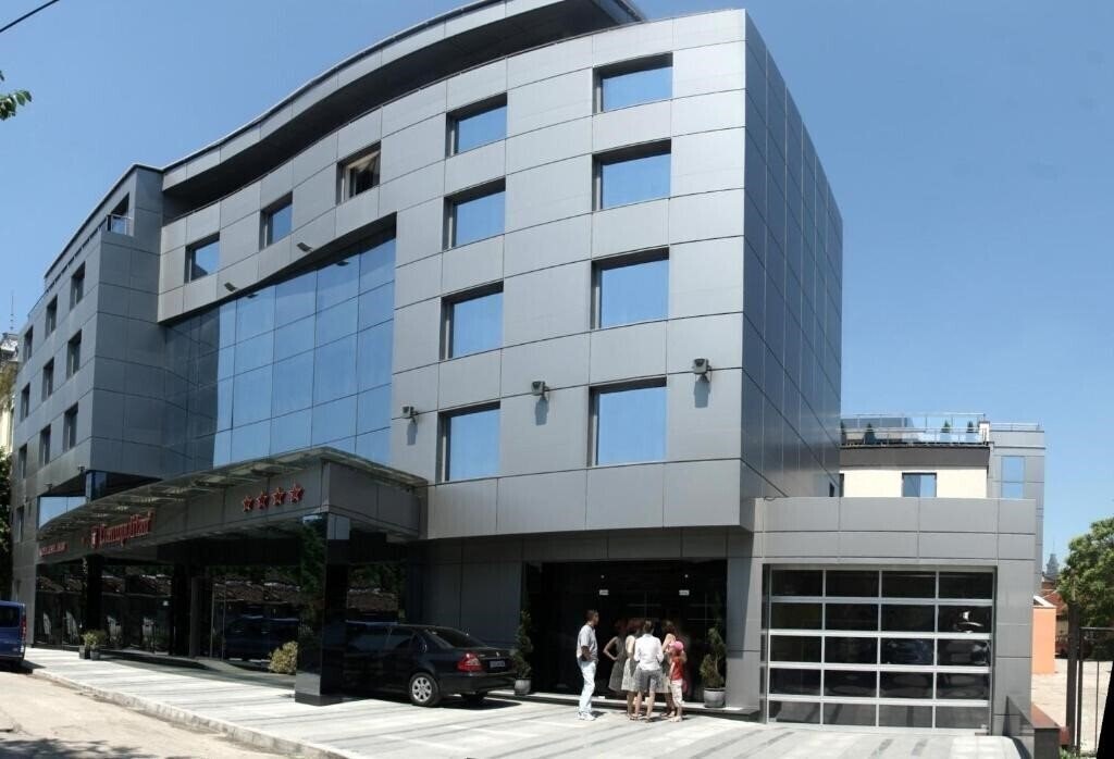 Zdjęcia Cosmopolitan 4*