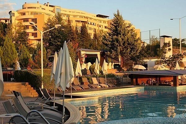 Zdjęcie Botanica Family Hotel 2*