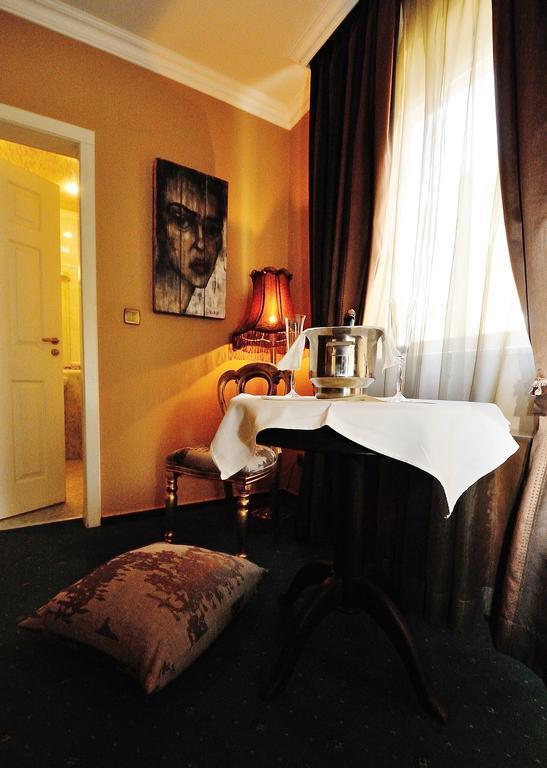 Zdjęcie Meg Lozenetz 3*