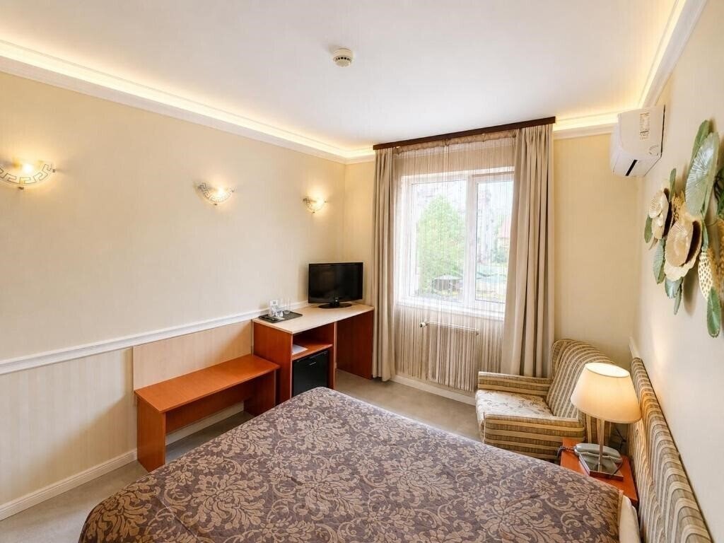 Zdjęcie Cheap 2*