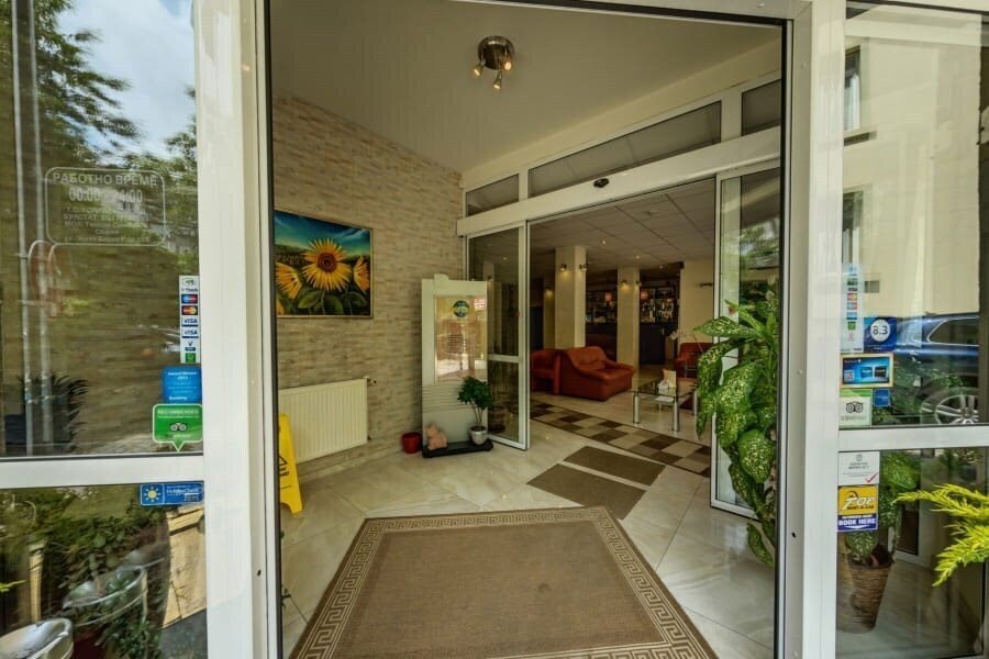 Фотография Cheap 2*