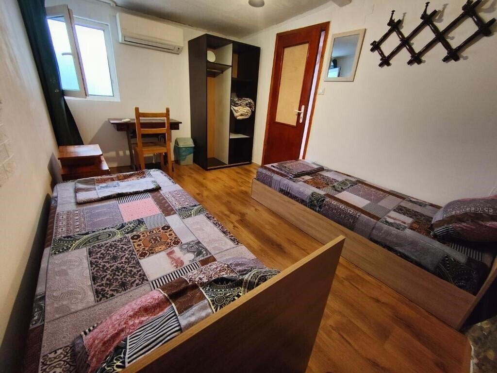 Картинка 10 Coins Hostel Sofia 1*