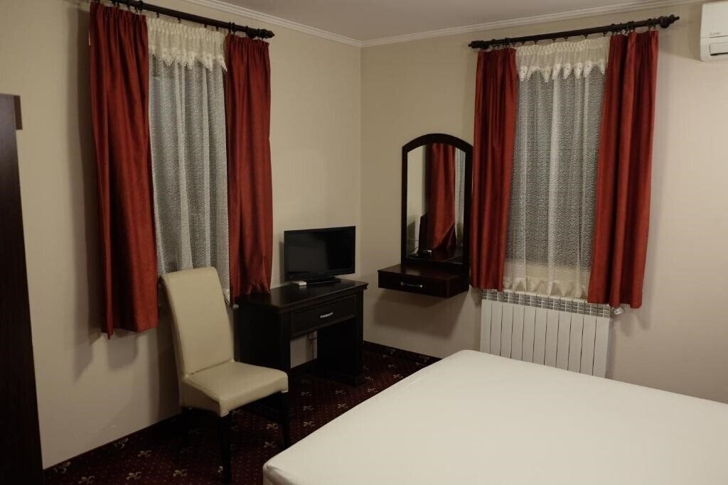 Фотографія Hotel Complex Romantic 3*