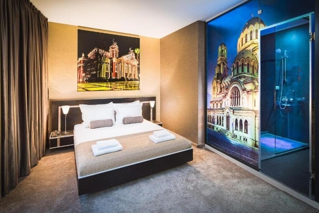 Hotel Central Point Boutique 3*