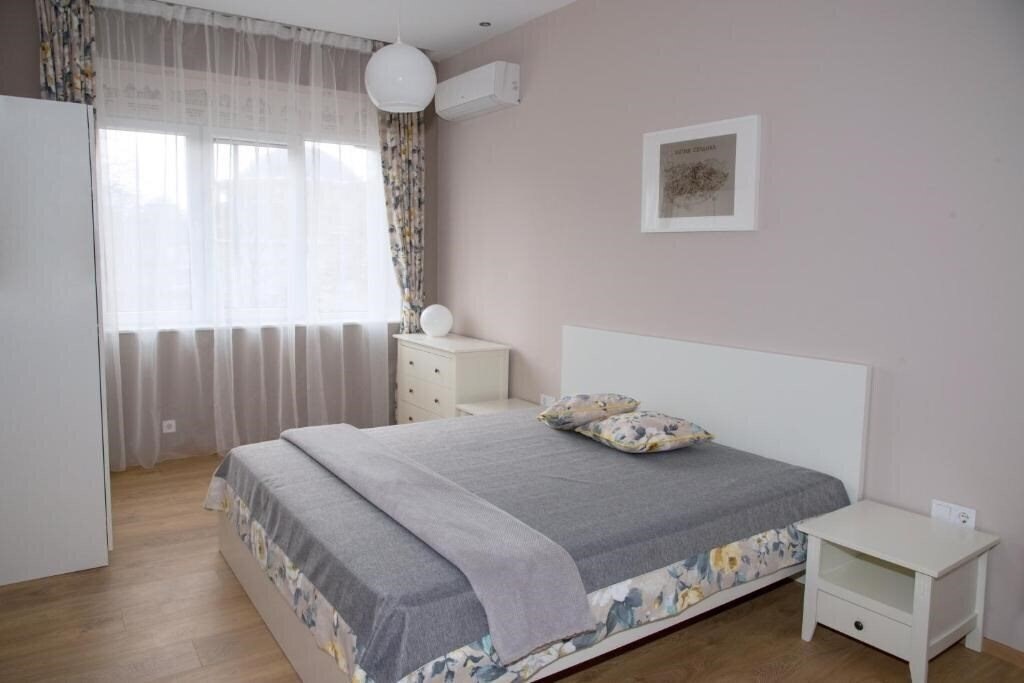 Фото The North Tower Apartment 3*