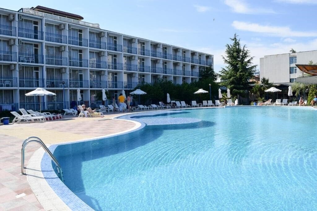 Hotel Balaton (ex. Balaton Sunny Beach) 2*