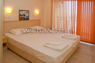 Готель Kamelia Garden 3*