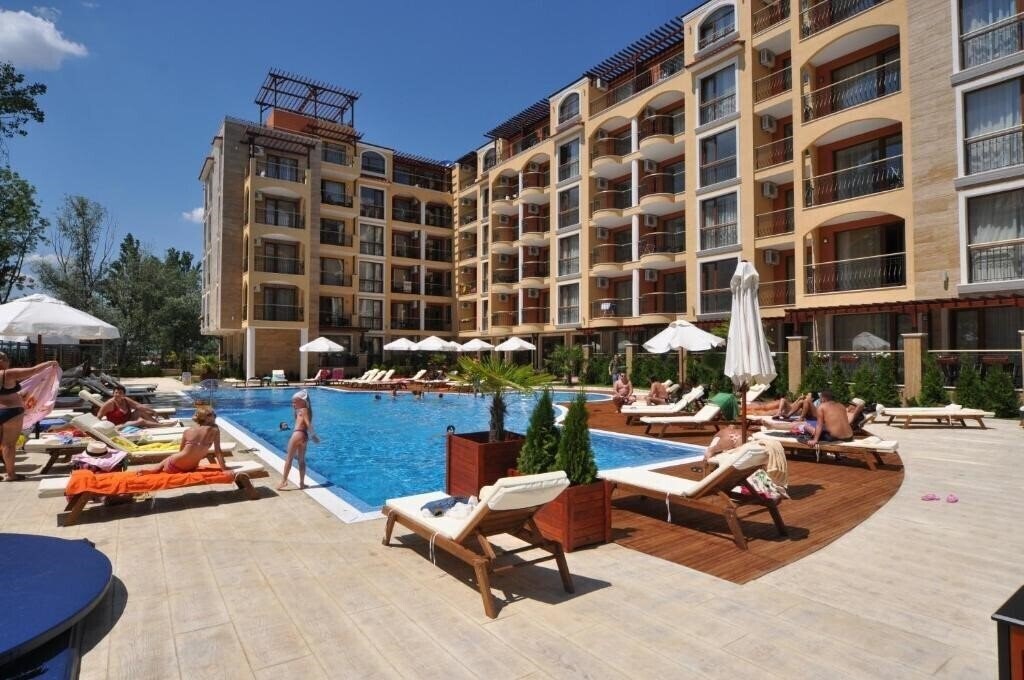 Zdjęcie Harmony Suites 2, 3 - Jungle 3*