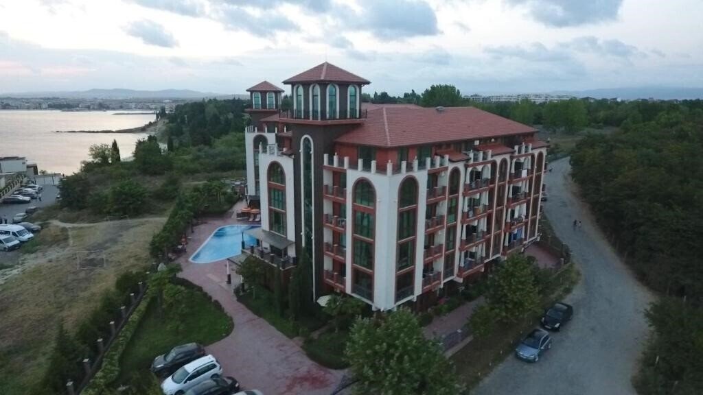 Zdjęcie Chateau Del Marina 4*