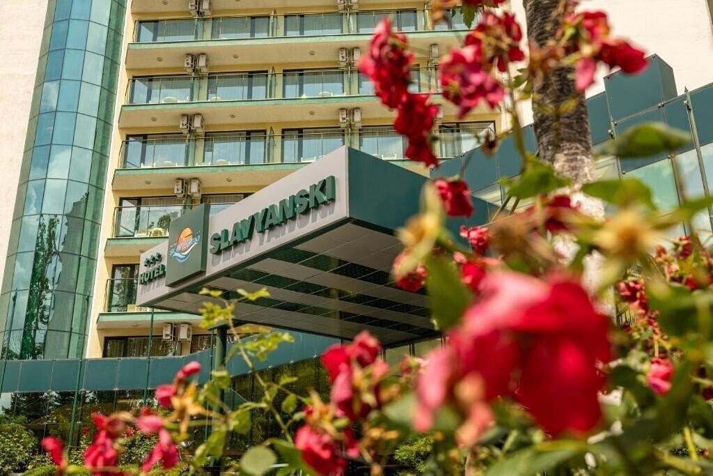 Hotel Hotel Slavyanski (ex. Slavyanski, Slavianski) 3*
