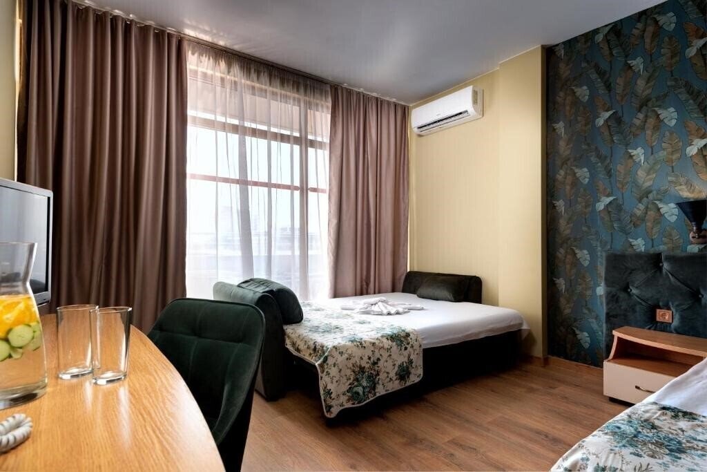 Zdjęcie Hotel Avenue (ex. Avenu, Avenue, Avenue Central) 3*