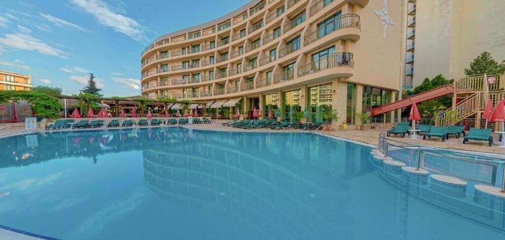 Отель Mena Palace 4*