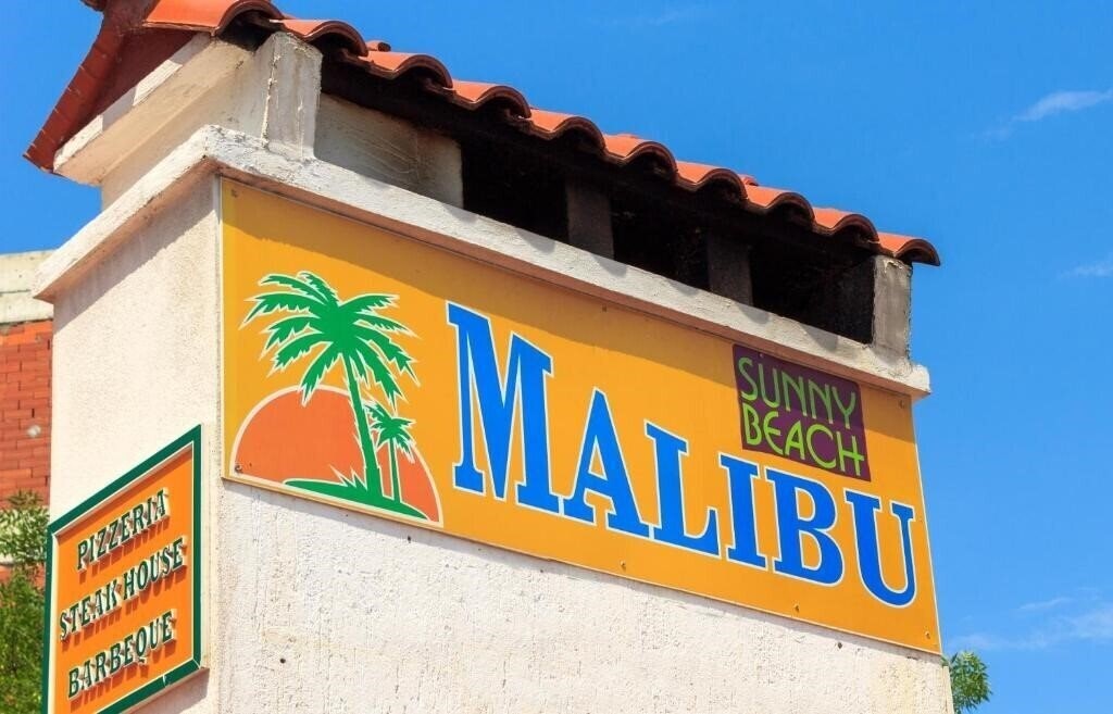 Obraz Malibu Sunny Beach 3*