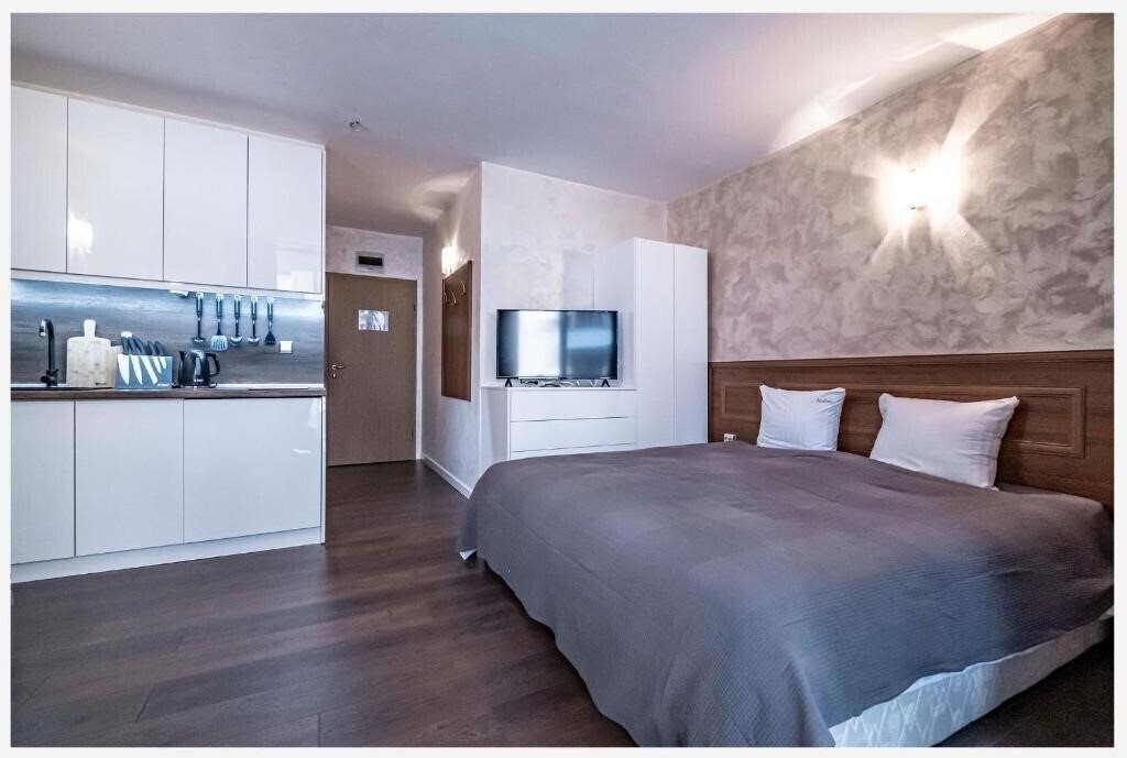 Картинка Avalon Apartments 3*