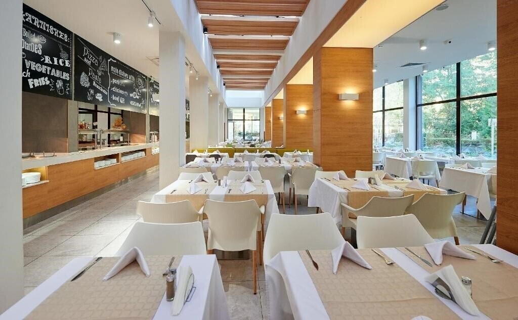 Zdjęcie Hotel Laguna Park (ex. Laguna Park & Aqua Club) 4*