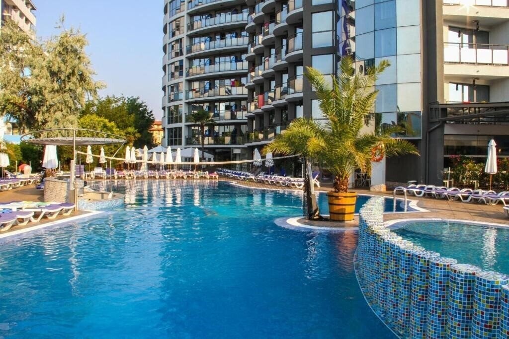 Hotel Meridian Sunny Beach 4*