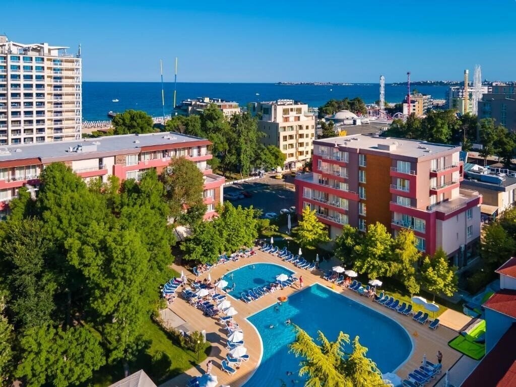 Отель Asteria Family Sunny Beach (ex. Zornitsa Residence) 4*