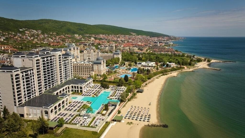 Zdjęcie Secrets Sunny Beach Resort & SPA (ex. Riu Palace Sunny Beach) 5*