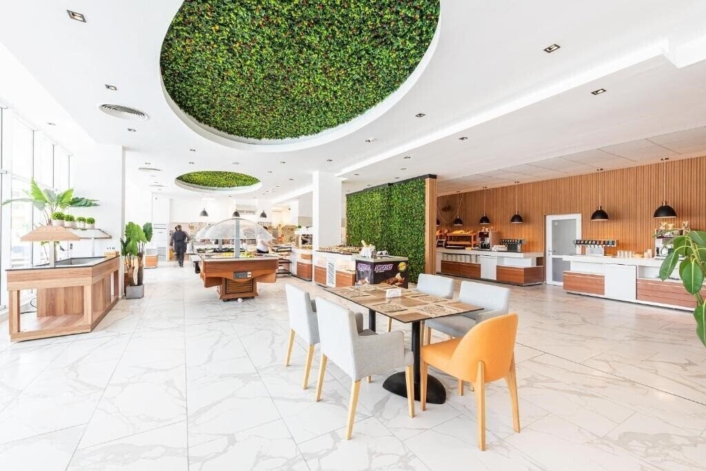 Фото Bavaro Hotel (ex. Korona) 4*