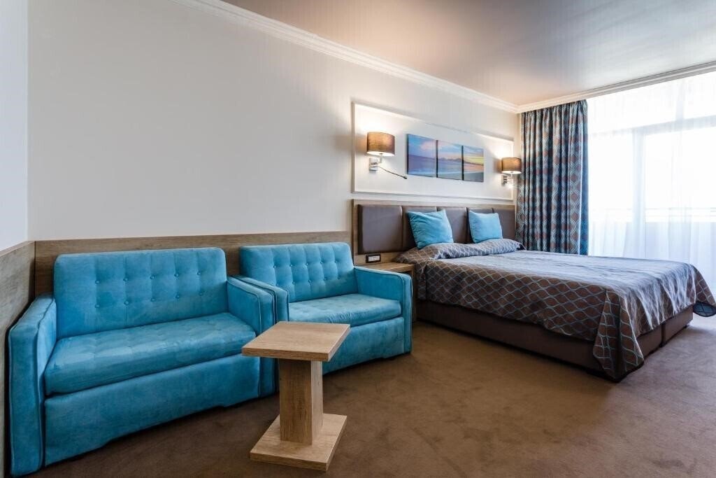 Фото Tiara Beach 4*