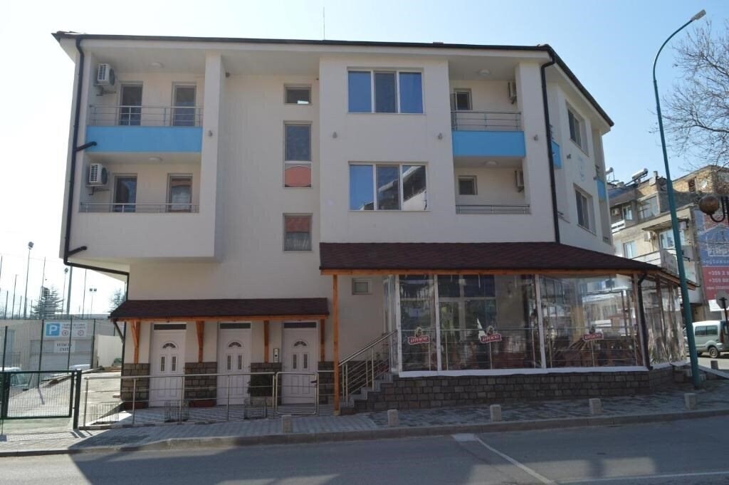 Картинка White House (Sozopol) 1*