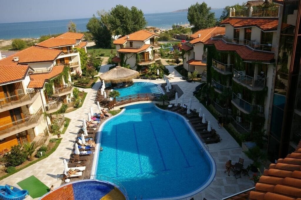 Hotel Laguna Beach Resort & SPA 4*