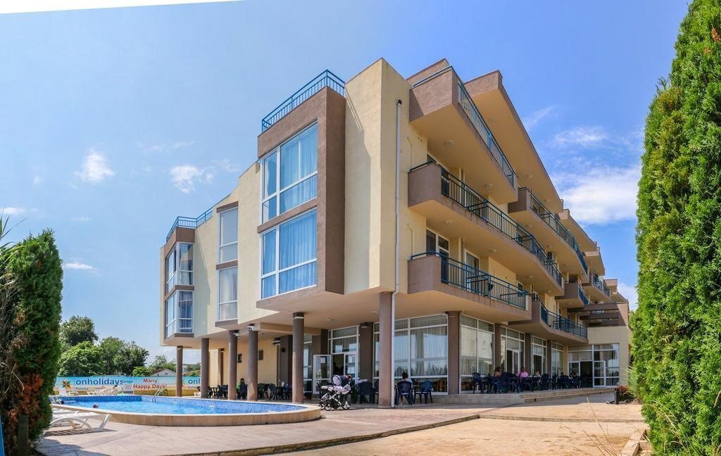 Отель Royal Beach 3*