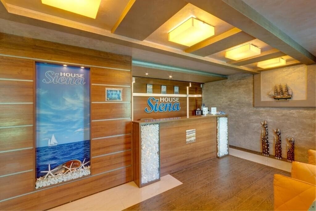 Zdjęcie Siena House 3*