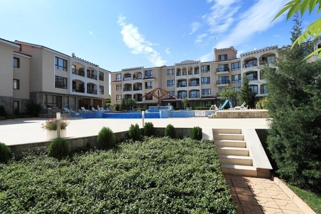 Фотография Bay Apartments (ex. Bay Apartments Sozopol ) 3*