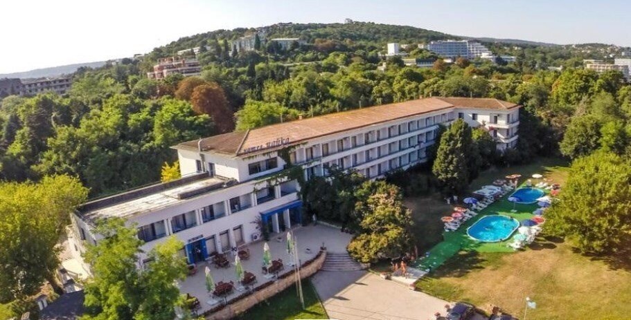 Hotel Chaika 2*
