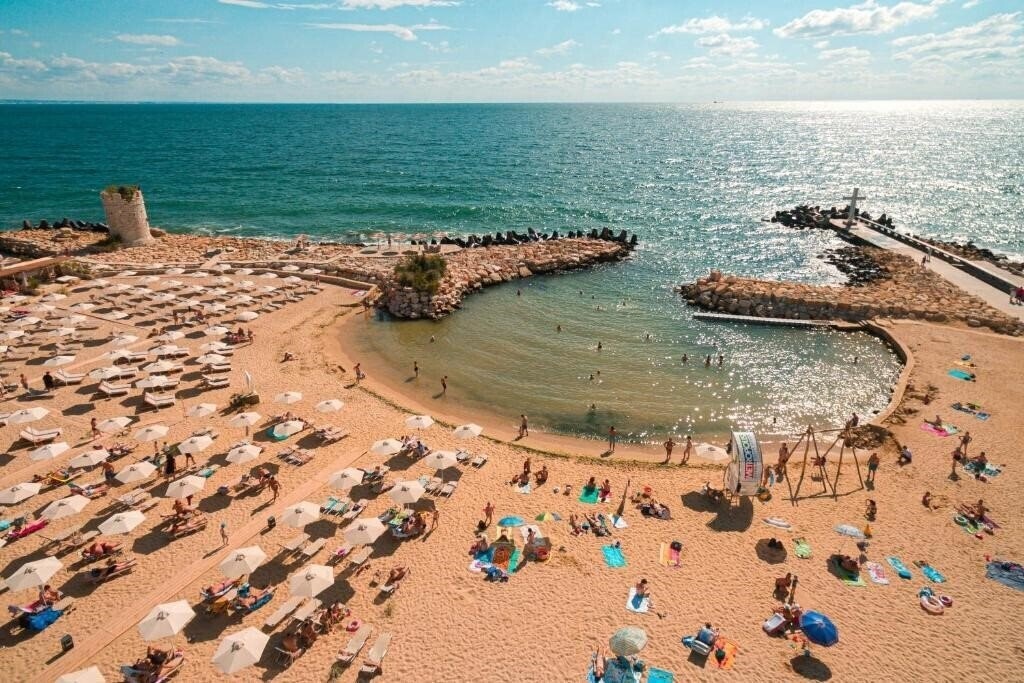 Фотографія Astor Garden 5*